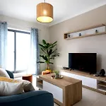 Seafront Beautiful 3 Bedroom With Balcony Kdou1-1