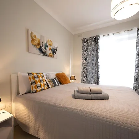 Seafront Beautiful 3 Bedroom With Balcony Kdou1-1