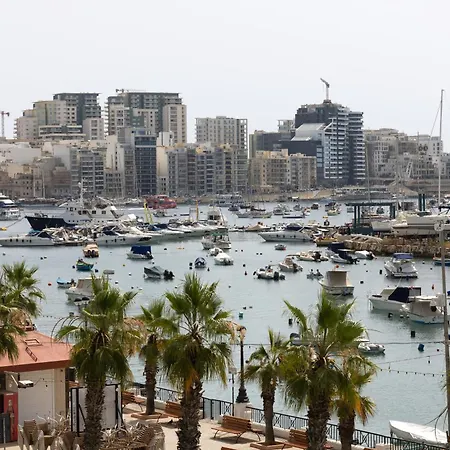 Seafront Beautiful 3 Bedroom With Balcony Kdou1-1 Appartamento Gzira