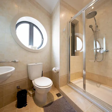 Seafront Beautiful 3 Bedroom With Balcony Kdou1-1 Apartment Gzira